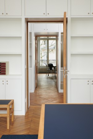 studio-i-architectes-paris-renovation-unsa-bureau-nyima-marin-02